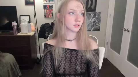 Snapshot of eve003300 chatting on January 2025 11:12:02 PM Goddess Eve online show from January 2025 11:12:02 PM