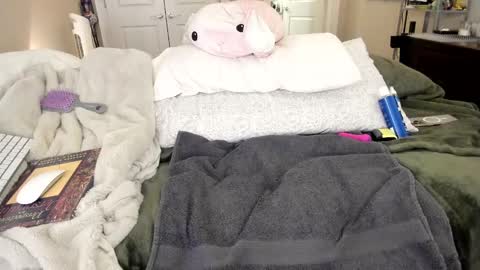 Snapshot of eve003300 chatting on February 2025 02:16:01 AM Goddess Eve online show from February 2025 02:16:01 AM