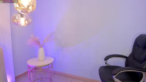 Eve  online show from October 2025 05:52:01 PM