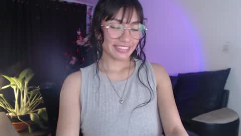 Kissed by an angel  IG evee  lyn20 online show from December 2024 05:52:02 AM