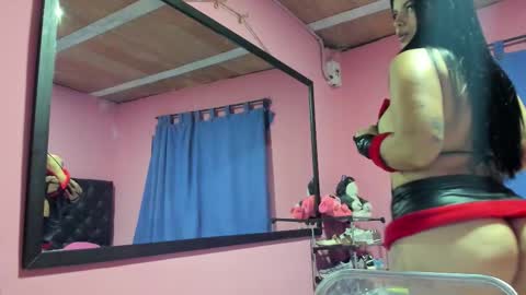 Snapshot of evelin26_ chatting on March 2026 04:29:02 AM evelin26 online show from March 2026 04:29:02 AM