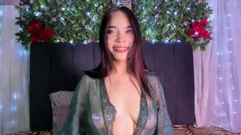 Snapshot of evelin888 chatting on November 2025 10:13:02 PM evelin888 online show from November 2025 10:13:02 PM