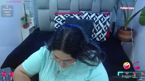 evelin zaens online show from May 2026 04:28:02 AM
