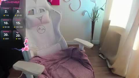 Evelina online show from July 2026 01:18:01 AM