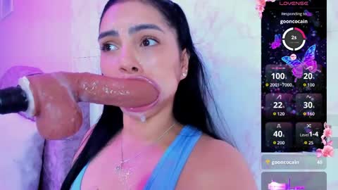 Evelinn belen online show from May 2026 11:51:02 AM