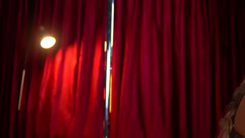 Evelyn online show from September 2025 06:41:02 PM