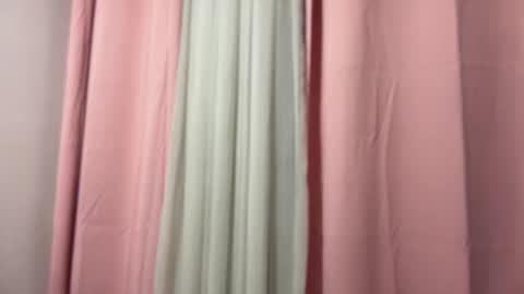 E V E L Y N  online show from December 2025 11:44:02 PM