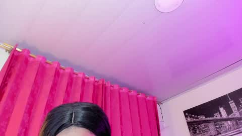 Snapshot of evelyn_sandoval chatting on June 2026 01:39:01 AM Evelyn Sandoval online show from June 2026 01:39:01 AM
