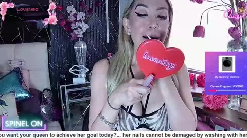 EvelynaGrey online show from April 2026 07:53:02 PM