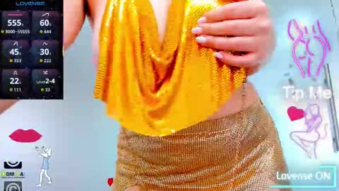 Snapshot of evelyne_rose chatting on March 2026 07:15:01 AM evelyne_rose online show from March 2026 07:15:01 AM