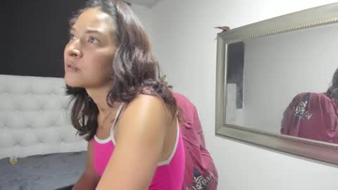 Snapshot of evelynesex chatting on January 2026 03:30:02 AM Evelyne online show from January 2026 03:30:02 AM