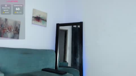 Evelyn martinez  online show from April 2026 08:04:02 PM