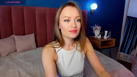 Evelyn online show from November 2025 01:47:01 AM