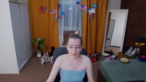 evelynreagan online show from August 2026 06:23:01 AM