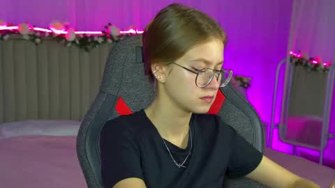 Snapshot of evemundie chatting on September 2025 06:46:01 AM Eve online show from September 2025 06:46:01 AM