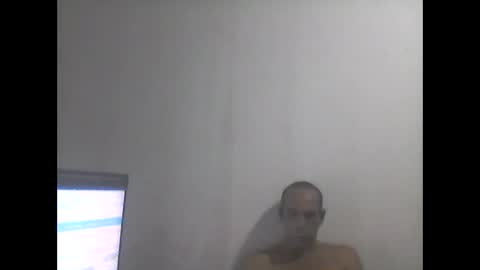 Snapshot of everaldosantos chatting on December 2024 01:29:01 AM everaldosantos online show from December 2024 01:29:01 AM