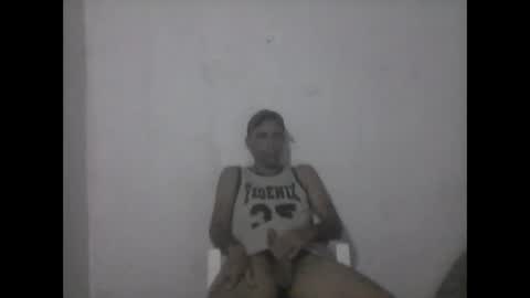 Snapshot of everaldosantos chatting on February 2026 09:40:02 PM everaldosantos online show from February 2026 09:40:02 PM