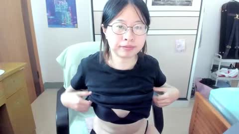 Snapshot of everhigh chatting on September 2025 09:20:02 AM Coco online show from September 2025 09:20:02 AM