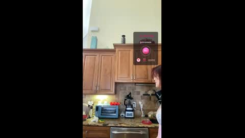 Aly online show from April 2026 05:40:02 PM