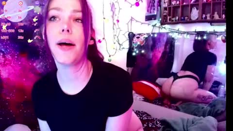 Evie online show from February 2025 05:34:02 AM