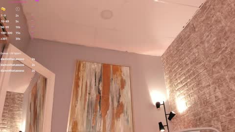 Sophia online show from January 2025 09:32:02 PM