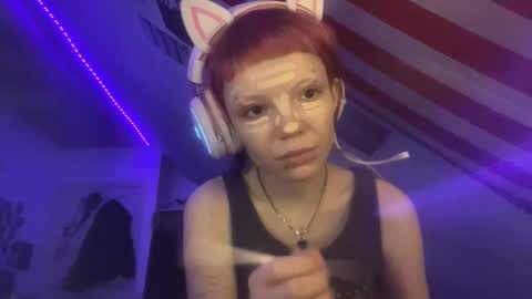 Snapshot of evettezirin chatting on November 2025 11:24:02 AM Sky online show from November 2025 11:24:02 AM