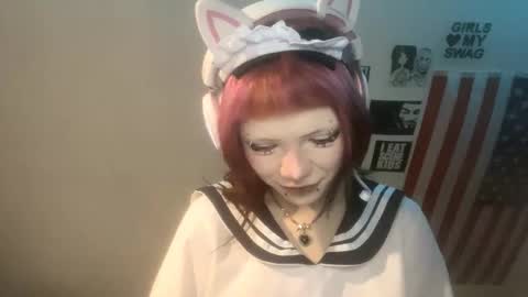 Snapshot of evettezirin chatting on December 2025 12:14:01 PM Sky online show from December 2025 12:14:01 PM