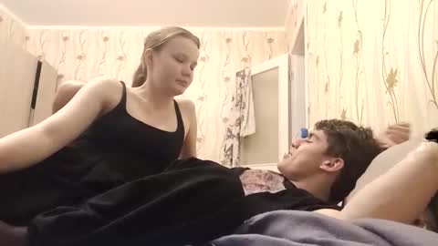 Snapshot of evgeniy_anna chatting on February 2026 09:40:02 PM Evgeniy and Anna online show from February 2026 09:40:02 PM