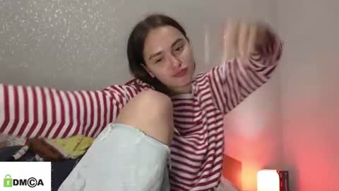 evi_woow online show from June 2026 09:46:01 PM