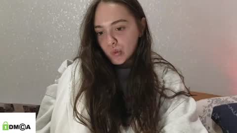 evi_woow online show from June 2026 09:30:02 PM