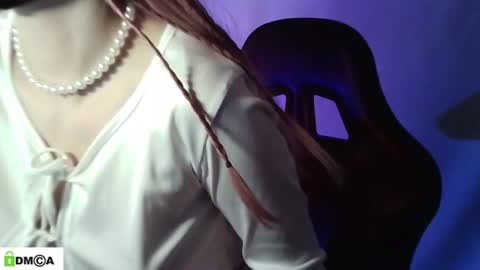 Renesme White Im here from Monday to Friday online show from July 2026 01:35:01 AM