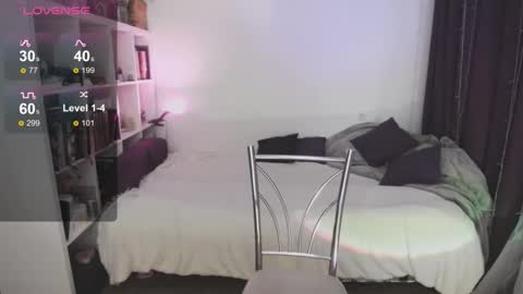 Im gonna be on in 2 hours online show from November 2025 04:50:01 PM