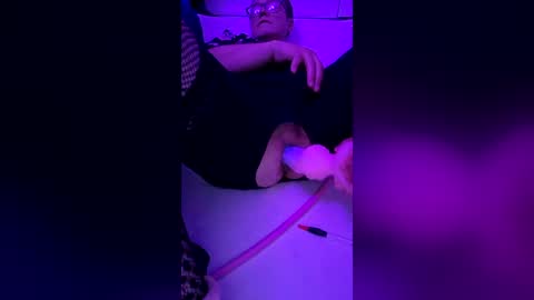 evilbarber4311 online show from July 2026 07:26:01 AM