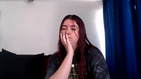 evilheart_69 online show from December 2025 04:12:02 PM