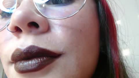 Snapshot of evolethmontenegros chatting on December 2024 06:10:02 AM Evoleth online show from December 2024 06:10:02 AM