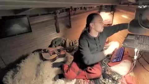 Snapshot of evpierce chatting on February 2026 11:16:01 AM EvPierce online show from February 2026 11:16:01 AM