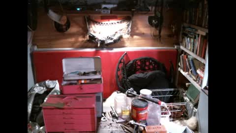 Snapshot of evpierce chatting on April 2026 05:29:02 AM EvPierce online show from April 2026 05:29:02 AM