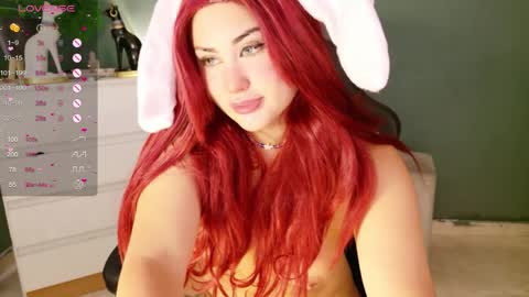 evva_foxxy online show from May 2026 01:15:02 PM