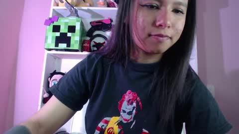 Im Evy online show from September 2025 05:02:01 PM