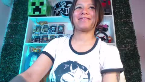 Im Evy online show from May 2026 01:49:02 PM