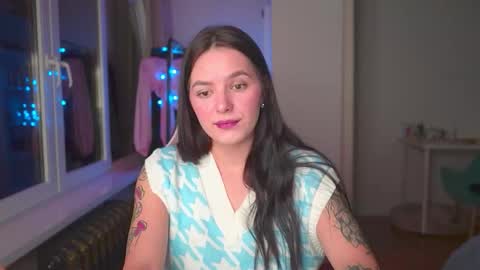 ewelynscott online show from November 2025 07:15:02 PM