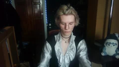 Snapshot of ex1dra06 chatting on March 2026 09:53:01 AM Essa online show from March 2026 09:53:01 AM