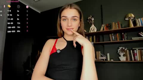 Snapshot of excellent_vibe chatting on February 2026 07:54:02 PM Ann online show from February 2026 07:54:02 PM