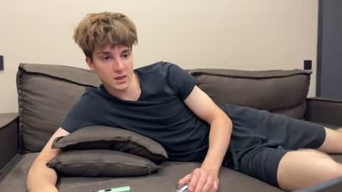 exclusiveflexboy online show from June 2026 09:06:01 PM