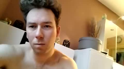 Excuteboy online show from February 2026 04:47:01 PM