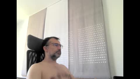 exhibit77 online show from May 2026 08:30:01 AM