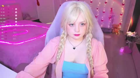 Snapshot of exhoneyangel chatting on February 2025 09:32:01 AM Amy online show from February 2025 09:32:01 AM