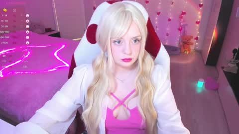 Snapshot of exhoneyangel chatting on March 2025 08:00:01 AM Amy online show from March 2025 08:00:01 AM