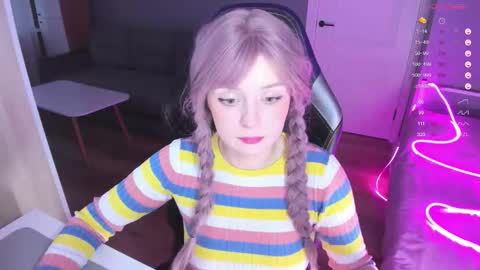 Snapshot of exhoneyangel chatting on December 2025 12:43:02 PM Amy online show from December 2025 12:43:02 PM