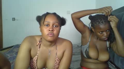exotic_cutiee online show from May 2026 01:43:02 AM